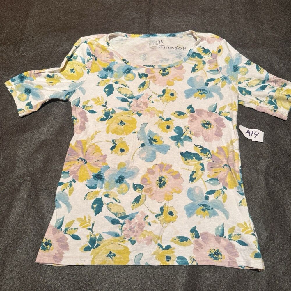 Time and Tru Womens TShirt S Small 4/6 White Floral Short Sleeve Tee Shirt Top